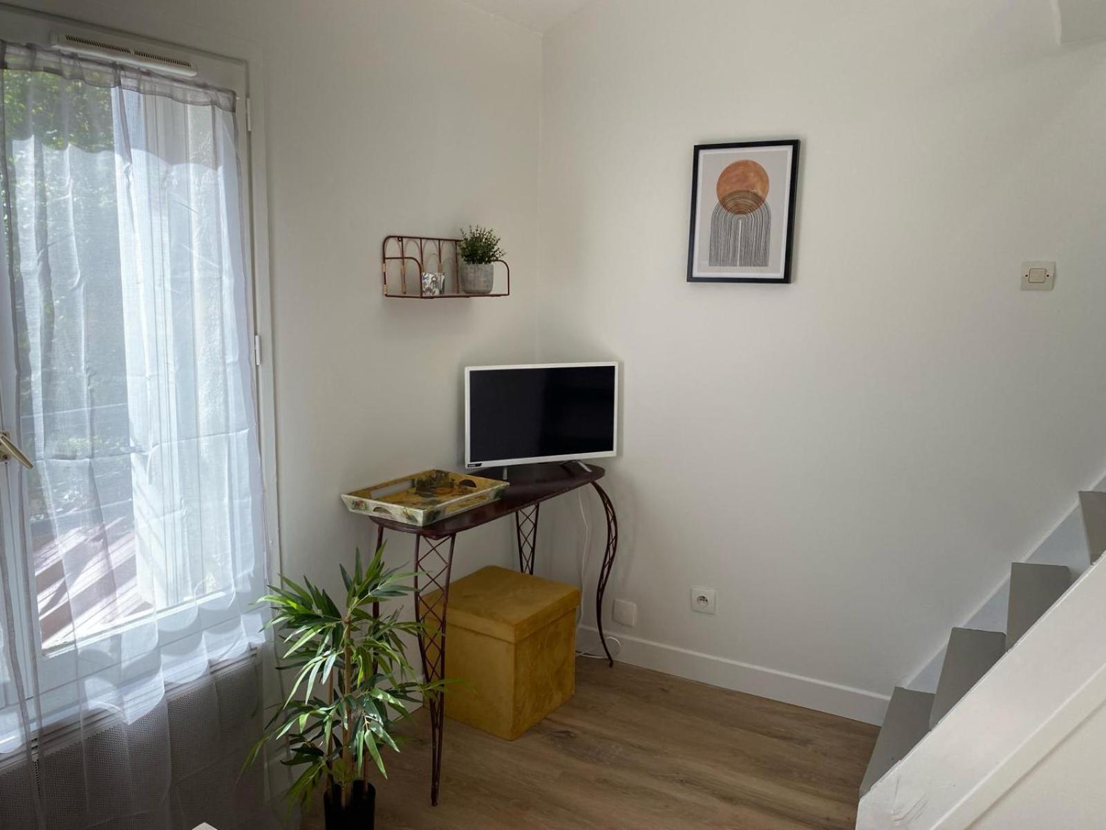Appartement Petit Nid Cosy - Proche Des Ecoles Et Entreprises à Orsay Extérieur photo